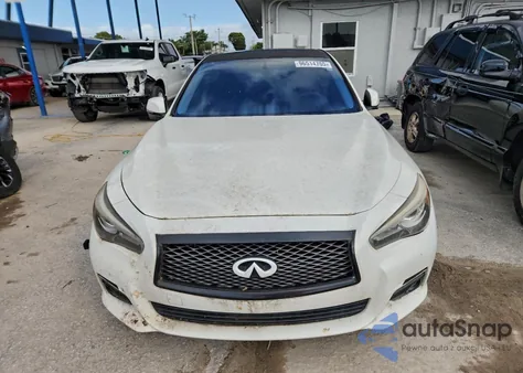 2015 Infiniti Q50 Base z USA, uszkodzony, nr VIN JN1BV7AP9FM357132
